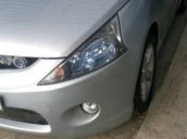 Bán ô tô Mitsubishi Grandis đời 2009, màu bạc xe gia đình