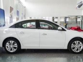 Bán Chevrolet Cruze LT 1.6L 2017, hỗ trợ vay 95%, không cần chứng minh thu nhập, thủ tục nhanh, có xe giao ngay