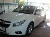 Cần bán xe Chevrolet Cruze đời 2010, màu trắng chính chủ