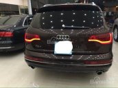 Cần bán xe Audi Q7 đời 2011, màu nâu, nhập khẩu nguyên chiếc