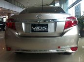 Bán Toyota Vios 1.5G AT sản xuất 2018, màu vàng, giá tốt