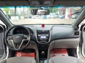 Cần bán Hyundai Accent Blue đời 2015, màu trắng, nhập khẩu chính hãng