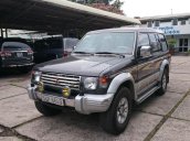 Cần bán Mitsubishi Pajero Supreme đời 1999, màu xám