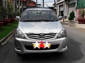 Bán xe cũ Toyota Innova G đời 2010, màu bạc