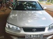 Bán xe cũ Toyota Camry 3.0AT năm 2001, màu bạc