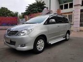 Cần bán lại xe Toyota Innova V 2009, màu bạc số tự động, giá chỉ 490 triệu