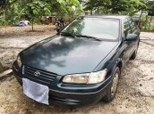 Cần bán lại xe Toyota Camry GLi đời 2000, nhập khẩu nguyên chiếc, giá tốt