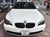 Cần bán BMW 5 Series 525i 2005, màu trắng, xe nhập, 475 triệu