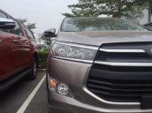 Toyota Long Biên bán xe Innova 2.0G 2018, giá cạnh tranh, trả góp từ 7tr/tháng - Hotline: 0948057222