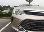 Bán xe Toyota Camry 2.5G đời 2018, màu vàng