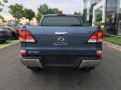 Cần bán Mazda BT 50 2.2AT 2WD, màu xanh lam, nhập khẩu