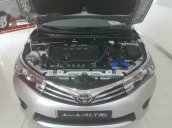 Bán xe Toyota Corolla đời 2017, mới 100%