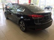 Tặng ốp bô đôi giá không đổi Kia Cerato 2.0AT 2017, trả góp 95%. 0969393456 Mr Đức Kia Giải Phóng