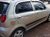 Bán ô tô Chevrolet Spark đời 2012, màu bạc số sàn