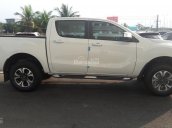 Bán tải Mazda BT-50 2.2AT, mới 100% có sẵn xe, trả trước chỉ 150tr, ưu đãi tốt nhất thị trường