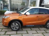 Suzuki Vitara cam trắng + full option theo xe + BHVC