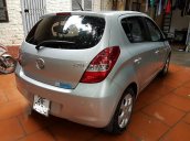 Bán ô tô Hyundai i20 đời 2010, màu bạc, nhập khẩu nguyên chiếc