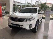 Bán Kia Sorento 2WD DAT 2017, màu trắng, giá 954tr