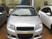 Bán xe Chevrolet Aveo LT 1.4L màu bạc, trả góp ngân hàng - LH: 0945.307.489