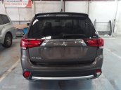 Cần bán Mitsubishi Outlander 2.4 CVT 2018, màu nâu