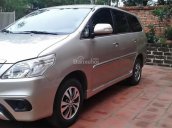 Bán xe cũ Toyota Innova 2.0E đời 2016, màu vàng như mới