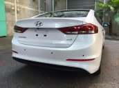 Bán Hyundai Elantra Đà Nẵng, hỗ trợ vay 80 - 90% giá trị xe, Lh Ngọc Sơn: 0911.377.773