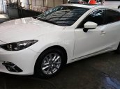 Bán xe Mazda 3 đời 2016, màu trắng chính chủ, giá 650tr