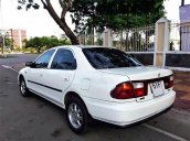 Cần bán Mazda 323 GLXi đời 1999, màu trắng