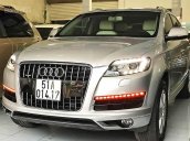 Bán Audi Q7 TFSI 3.0AT đời 2010, màu bạc, nhập khẩu