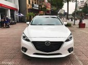 Bán Mazda 3 2.0 đời 2015, màu trắng còn mới