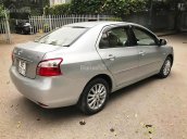 Chính chủ bán Toyota Vios 1.5 E đời 2011, màu bạc