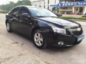 Chính chủ bán Chevrolet Cruze LT đời 2011, màu đen