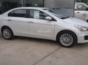Cần bán xe Suzuki Ciaz đời 2018, màu trắng, nhập khẩu chính hãng, xe giao ngay