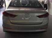 Bán Hyundai Elantra 1.6 MT đời 2017, màu bạc, giá tốt chỉ 565 triệu - liên hệ Hữu Song: 0935415271-0915361068