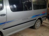 Cần bán xe Toyota Hiace(cá mập) 16 chỗ, đời 2000