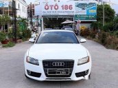 Bán Audi A5 năm 2010, màu trắng, nhập khẩu