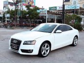 Bán Audi A5 năm 2010, màu trắng, nhập khẩu