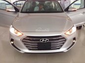 Bán Hyundai Elantra đời 2018, giá cạnh tranh