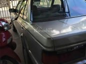 Bán xe Nissan Bluebird đời 1989, màu bạc, nhập khẩu số sàn