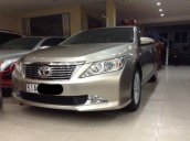 Bán Toyota Camry LE đời 2013, màu vàng, nhập khẩu nguyên chiếc