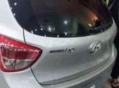 Chính chủ bán Hyundai i10 XLS đời 2015, màu bạc, nhập khẩu, 435tr