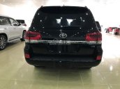 Bán Toyota Land Cruiser 5.7 V8 2017 xuất Mỹ