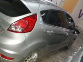 Chính chủ bán xe Ford Fiesta sản xuất 2014, màu bạc