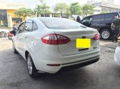 Bán xe Ford Fiesta 1.5AT đời 2016, màu trắng số tự động