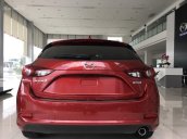 Bán ô tô Mazda 3 1.5 Hatchback Facelift sản xuất 2017, hỗ trợ ngân hàng 80%, có đủ màu giao xe ngay