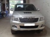 Bán xe Toyota Hilux E 4x2MT năm 2014, 500tr cần bay gấp