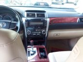 Bán Toyota Camry 2.5G đời 2014, màu đen