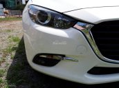 Bán Mazda 3 1.5L Hatchback màu trắng mới, đời 2017
