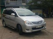 Cần bán xe Toyota Innova đời 2009, màu bạc chính chủ