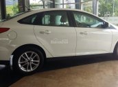 Bán Ford Focus 2018, giao ngay đủ màu, cam kết giá tốt nhất và nhiều ưu đãi hấp dẫn, LH ngay Ms Sa: 0904529239